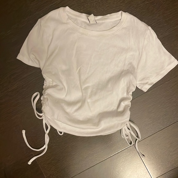 White shirt with tie string sides L - Picture 1 of 3